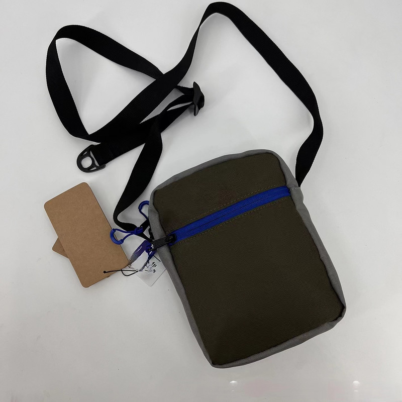 Nová pánska malá crossbody kabelka, taška na mobil, crossbody kabelka na jedno rameno, taška na outdoorové aktivity a šport.