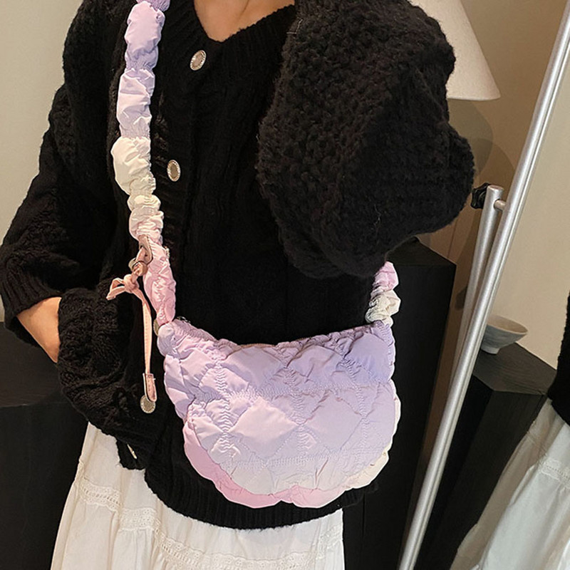 Μόδα πλισέ τσάντα σύννεφο για γυναίκες Σχεδιαστής τσάντα ρουτσέ Πολυτελής νάιλον καπιτονέ γεμισμένη τσάντα χιαστί ώμου Γυναικεία τσάντα 2023