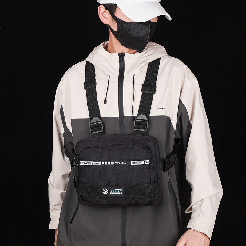 Nová funkčná taktická náprsná taška unisex módna hip hopová vesta streetwear taška ležérna ledvinka pre ženy čierne náprsné tašky