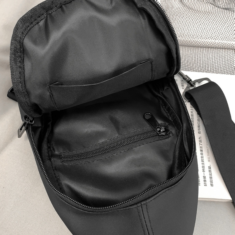 Geantă de piept hip hop în stil de stradă Tendință la modă Genți de umăr pentru femei Pachete de piept unisex de înaltă calitate.