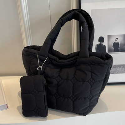 Μόδα τσάντα με καπιτονέ νήμα με κέντημα Ελαφρύ φουσκωτό επάνω χερούλι Τσάντα μεγάλης χωρητικότητας Γυναικεία τσάντα μικρού μεγέθους με μίνι τσαντάκι