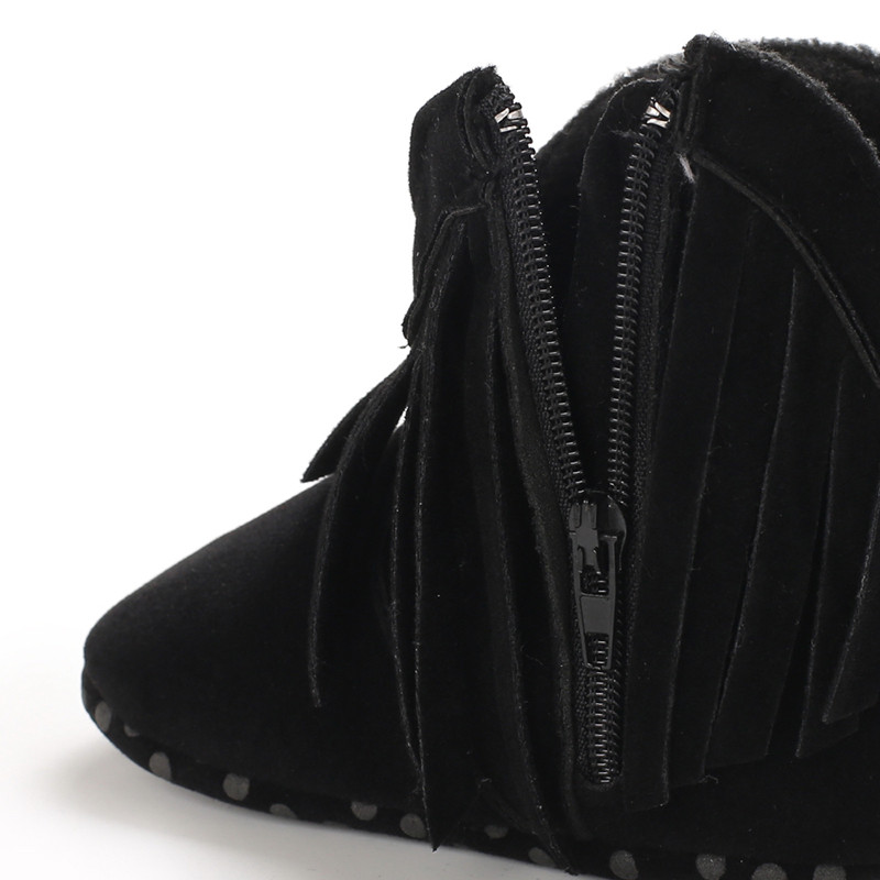 Klasické 0-18M detské jesenné zimné čižmy pre dievčatká a chlapcov, čierne teplé topánky, pevné módne batoľatá, chlpaté loptičky, prvé chodítka