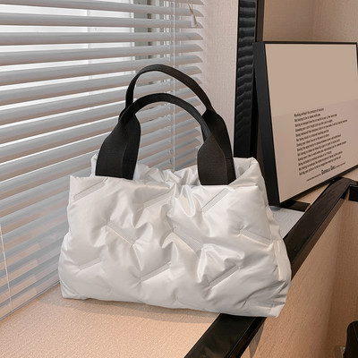 Νέες νάιλον γυναικείες τσάντες τσάντες φθινοπωρινής χειμερινής μόδας Τσάντες μασχάλης Γυναικείες τσάντες με επένδυση στο επάνω χερούλι Τσάντες χειρός