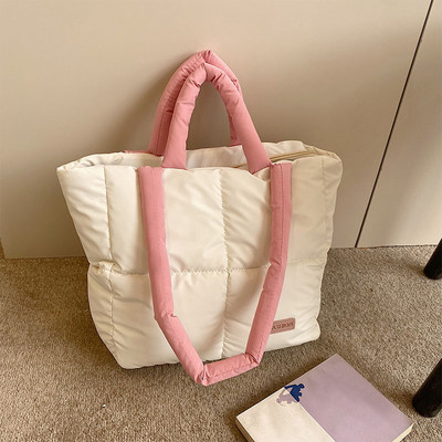 Geantă de umăr umflată de designer pentru femei, matlasată, din bumbac, căptușită cu pene, geantă de mână de mare capacitate, tote pentru cumpărături de iarnă.