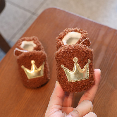 Talvine vastsündinud beebitüdrukule poisile kroonpolka armsad multifilmid puuvillased kingad, pehme tald pluss samet, soojad saapad väikelaste imikute kõndimiskingad