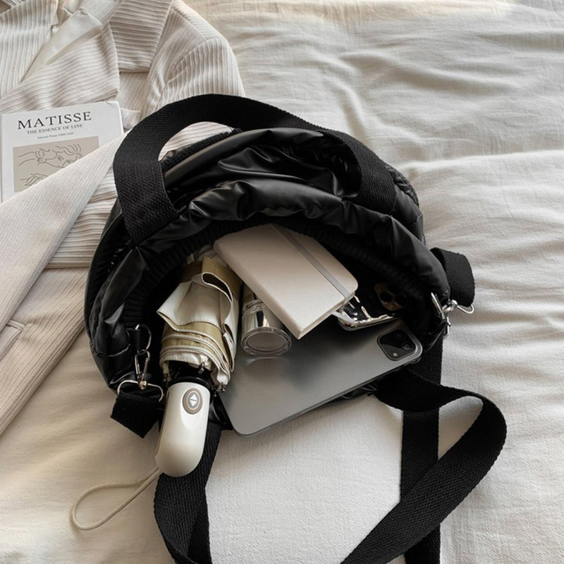 Μόδα καπιτονέ τσάντες ώμου Γυναικείες τσάντες χειμερινού χώρου Βαμβακερές τσάντες με κάτω χιαστί επάνω λαβή Γυναικεία τσάντες αγορών