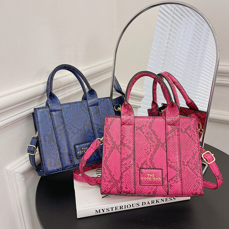 Designer Luxury Bags The Tote Bag For Women 2023 Νέες δερμάτινες τσάντες Square Shopping Shoulder Bag Γυναικείες τσάντες τσάντες χιαστί