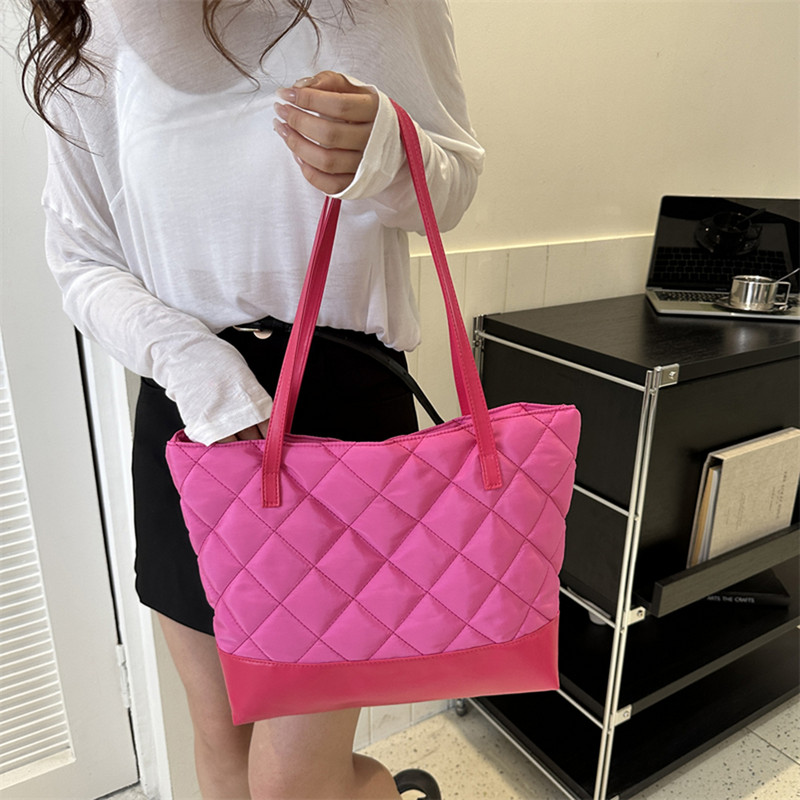 Γυναικεία τσάντα ώμου με γέμιση με καπιτονέ, μεγάλη χωρητικότητα, μοτίβο διαμαντιών, κορεατική τσάντα για μαλακό μαξιλάρι, τσάντα αγοράς, χειμερινή