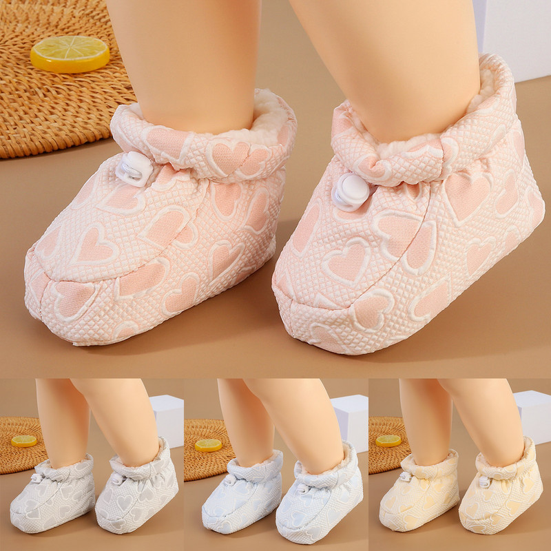 Mugavad beebijalatsid Pehme tallaga väikelaste jalanõud Soojad beebijalatsid puuvillased saapad