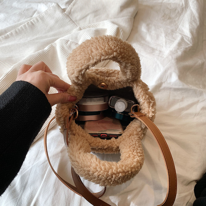 Armsad hägused naiste väikesed plüüsist õlakott lambaliha moodi riidest Crossbody kotid naiste riidest tõmblukuga rahakott Mobiiltelefoni reisikäekott