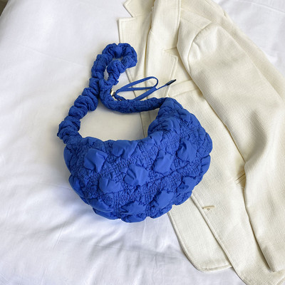 Elegantne tepitud pilvekott naistele Käekott Hobo Designer kott Ruched õlakott Ristkehaga õlakott Vabaaja plisseeritud mullidega rahakott 