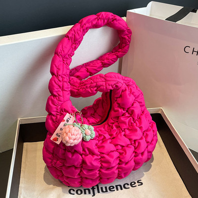 Elegantne tepitud pilvekott naistele Käekott Hobo Designer kott Ruched õlakott Ristkehaga õlakott Vabaaja plisseeritud mullidega rahakott 