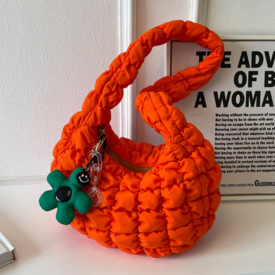 Elegantne tepitud pilvekott naistele Käekott Hobo Designer kott Ruched õlakott Ristkehaga õlakott Vabaaja plisseeritud mullidega rahakott 