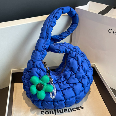 Elegantne tepitud pilvekott naistele Käekott Hobo Designer kott Ruched õlakott Ristkehaga õlakott Vabaaja plisseeritud mullidega rahakott 