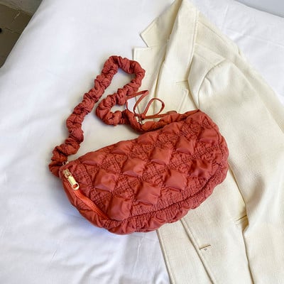 Elegantne tepitud pilvekott naistele Käekott Hobo Designer kott Ruched õlakott Ristkehaga õlakott Vabaaja plisseeritud mullidega rahakott 