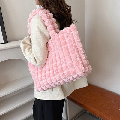 Γυναικεία γούνινη τσάντα ώμου Τσάντα μονόχρωμη από συνθετική γούνα Τσάντα μεγάλης χωρητικότητας Λούτρινη τσάντα αγορών Καρό απλή τσάντα με λαβή