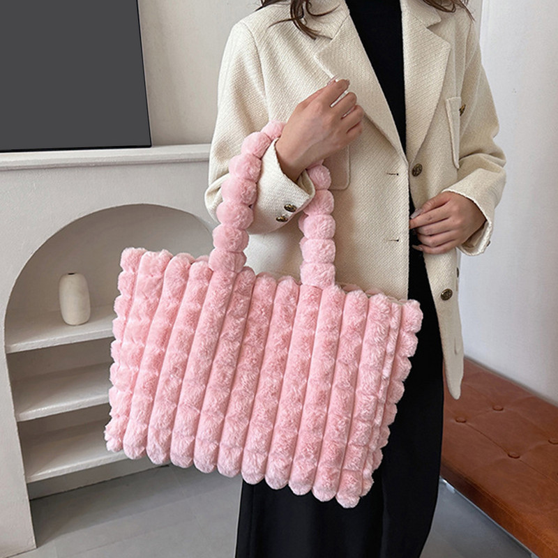 Γυναικεία γούνινη τσάντα ώμου Τσάντα μονόχρωμη από συνθετική γούνα Τσάντα μεγάλης χωρητικότητας Λούτρινη τσάντα αγορών Καρό απλή τσάντα με λαβή