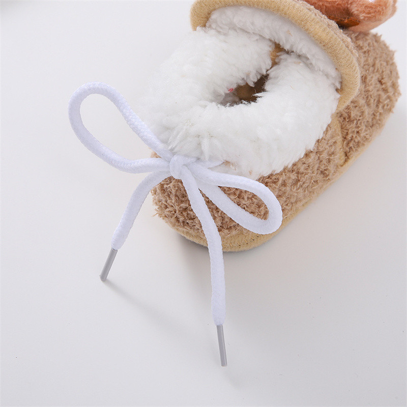 Vianočné detské prvé chodítka, zimné hrubé teplé novorodenecké topánky pre dievčatá a chlapcov, mäkké roztomilé batoľacie topánky 0-18 mesiacov, Santa Claus