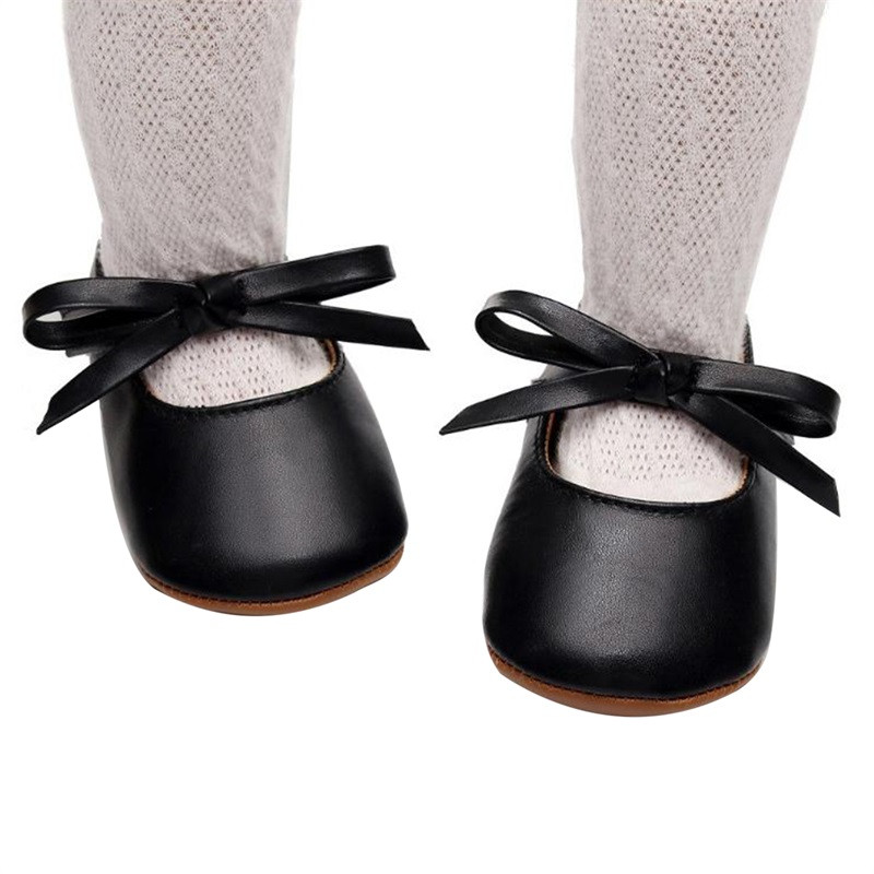 BeQeuewll Baby Girls Mary Jane Παπούτσια Bowknot PU Princess Flats Casual παπούτσια για περπάτημα για νεογέννητο βρέφος