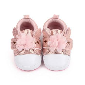 Бебешки обувки за момичета Сладки цветя Лъскава ПУ кожа Ежедневни меки подметки Обувки за принцеса Малки деца Пролет Есен Първи проходилки 0-18M