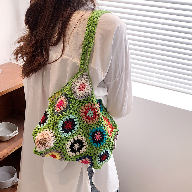 Dámska taška Tote, kvetinová háčkovaná veľkokapacitná pletená taška, trendy ručne vyrezávaná boho taška, vintage viacfarebná dutá kabelka