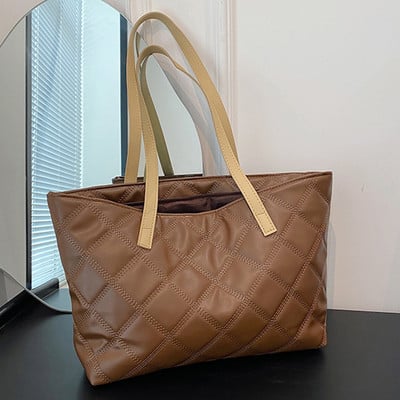 Moodne naiste kandekott Suure mahutavusega puuvillast polsterdatud rahakotid Käekotid Rhombus kaasaskantav käekott Tepitud soliidsed vaba aja reisikotid