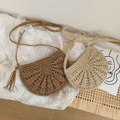 Félkerek szalmatáska nőknek Nyári Beach Rattan válltáska Cipzáras Szőtt Half Moon Crossbody Kézitáskák Bohemia Vacation bolsa