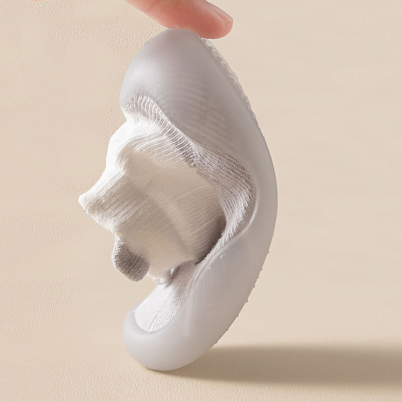 Βρεφικές κάλτσες Παπούτσια Βρεφικά χαριτωμένα κινούμενα σχέδια Παιδικά παπούτσια για αγόρια Απαλή λαστιχένια σόλα Παιδικό πάνινο πάτωμα BeBe μποτάκια για νήπια για κορίτσια πρώτος περιπατητής