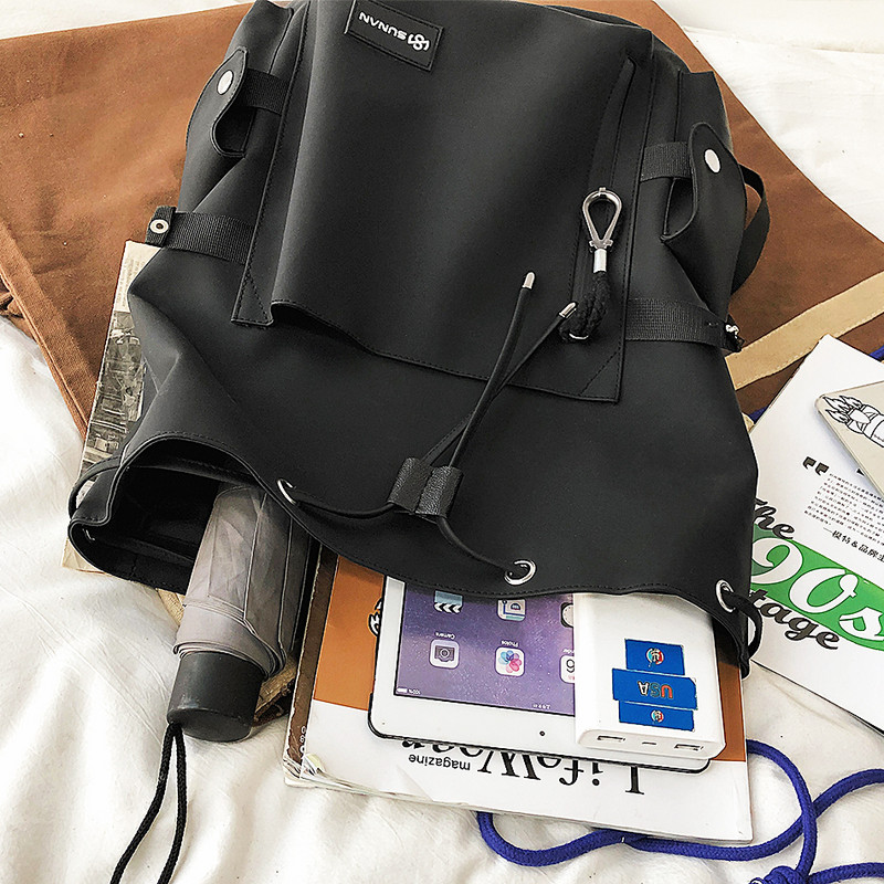 Jednoduchý mestský batoh pre mužov, trendový dizajnérsky batoh pre mužov, vodotesná pánska taška na notebook, módna mládežnícka cestovná taška s veľkou kapacitou