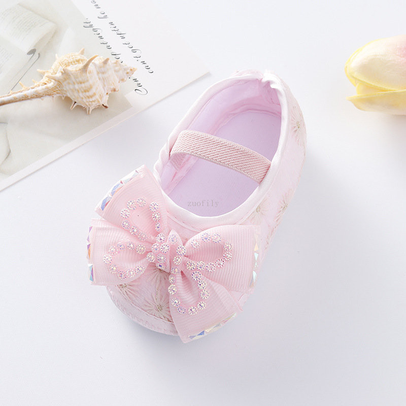 Bebeluși Fetițe Prințesă Pearl Pantofi Bowknot Set Bentita Pantofi First Walker Sugari Copii mici Talpă moale Anti-salt Walker Primăvara Toamnă