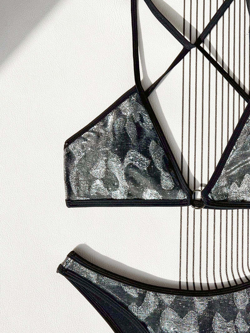 Vigorashely 2023 Seksikas V-kaelusega mustriga läikiv bikiinikomplekt kõrge lõikega päitsetega naiste ujumistrikoo seljata rist 2-osaline ujumisriietus