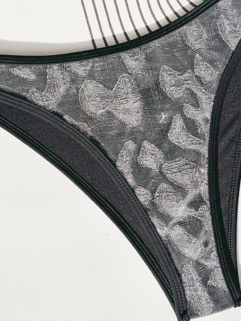 Vigorashely 2023 Seksikas V-kaelusega mustriga läikiv bikiinikomplekt kõrge lõikega päitsetega naiste ujumistrikoo seljata rist 2-osaline ujumisriietus