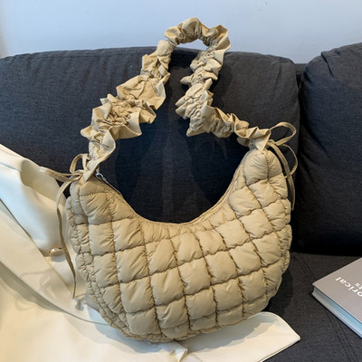 Γυναικεία μόδα τσάντα σχεδιαστή μασχάλης Δημιουργικές τσάντες με χιαστί με επένδυση με ρυθμιζόμενο ιμάντα ώμου Τσάντα σύννεφο με φούσκα