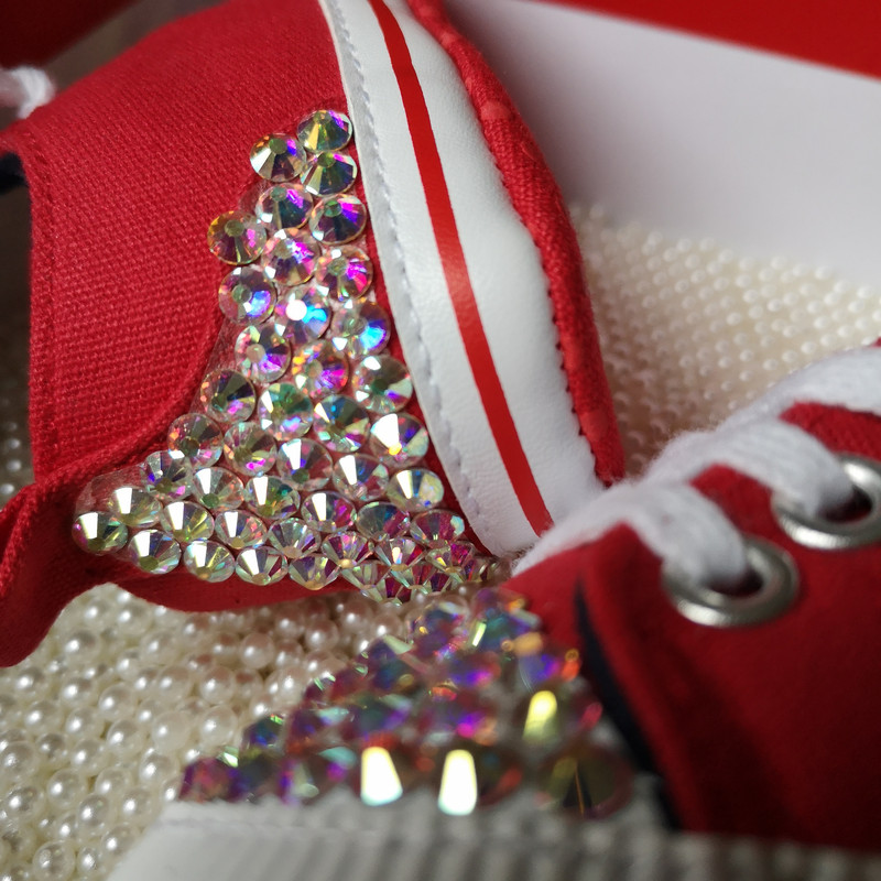 QYFLYXUE Χειροποίητο Pearl Diamond Baby Νεογέννητα παπούτσια πριγκίπισσας κορίτσι μικρό παιδί αγόρι μαλακό βαμβακερό slip casual πάνινα παπούτσια για κορίτσια