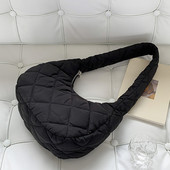 Γυναικεία καπιτονέ τσάντα ώμου Ευέλικτη τσάντα φουσκωμένη μασχάλη Ελαφριά τσάντα μασχάλης με επένδυση Χειμερινή τσάντα αγορών