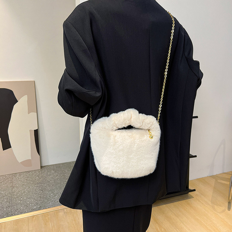 Χειμερινές γυναικείες τσάντες γυναικείες τσάντες χειρός από ψεύτικη γούνα Επάνω λαβή Λούτρινη τσάντα ώμου χιαστί Πορτοφόλι Πολυτελείς ντιζάιν τσάντες καρπού