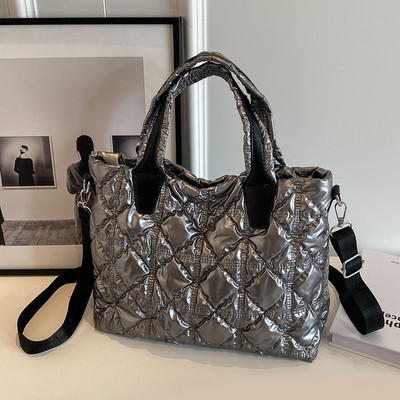 Γυναικεία καπιτονέ με επένδυση από νάιλον επάνω λαβή Διαστημική τσάντα σχεδιαστής τσάντα ταξιδιού μεγάλης χωρητικότητας Γυναικεία τσάντα ώμου με επένδυση με πούπουλα