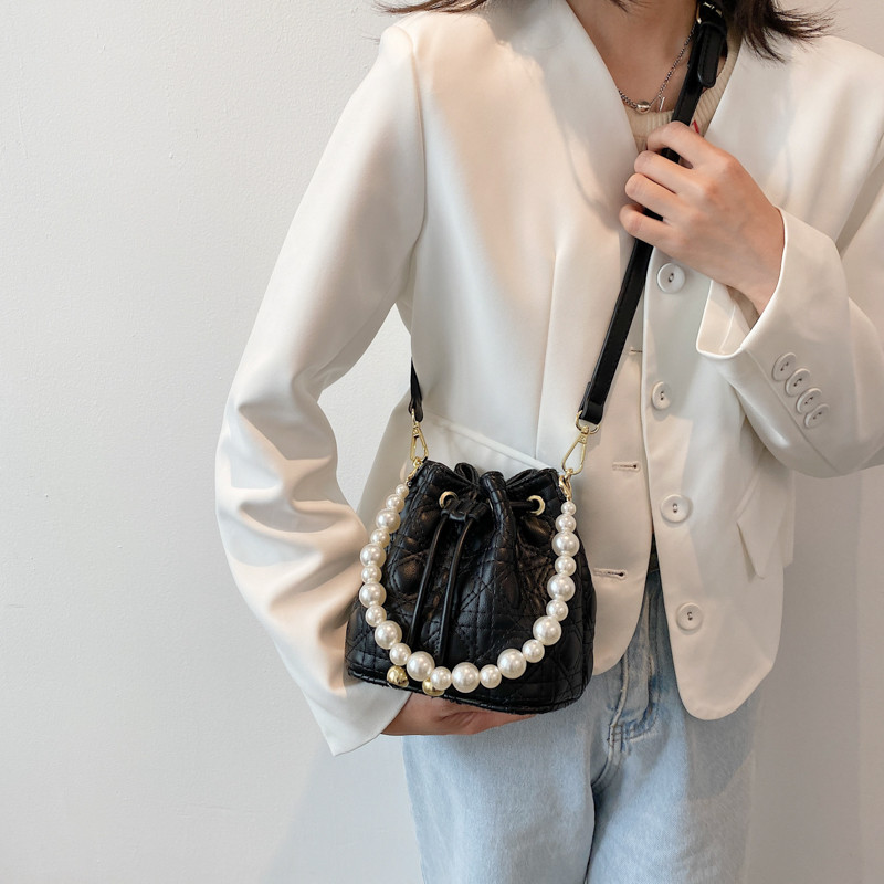 Geantă cu găleată de modă pentru femei Geantă Crossbody Genți de umăr din piele Genți de mână cu perle Geantă cu mâner de designer Tote Causal Geantă Shopper Nou