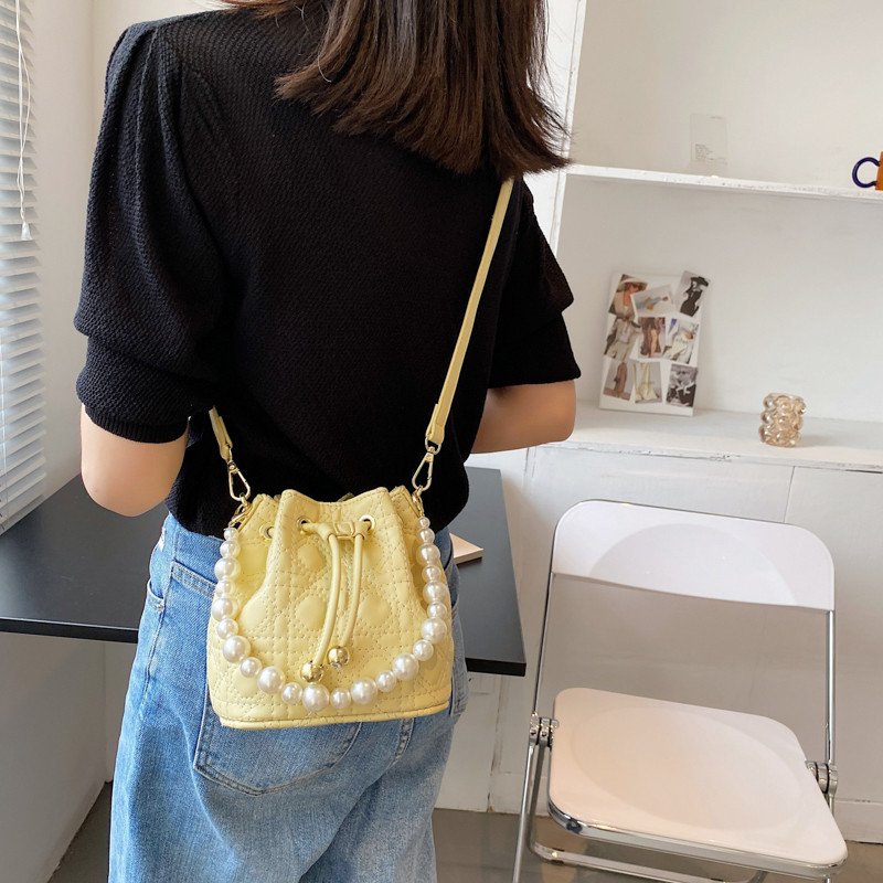 Geantă cu găleată de modă pentru femei Geantă Crossbody Genți de umăr din piele Genți de mână cu perle Geantă cu mâner de designer Tote Causal Geantă Shopper Nou