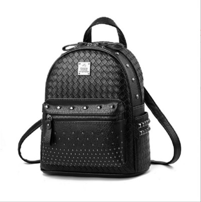 Νέα Luxury Fashion Trend Δερμάτινο σακίδιο πλάτης Γυναικείες τσάντες ώμου Γυναικείο σχέδιο με πριτσίνια Τσάντες ώμου Γυναικείες Casual υφασμένα σχέδια Ταξιδιωτικά μικρά σακίδια