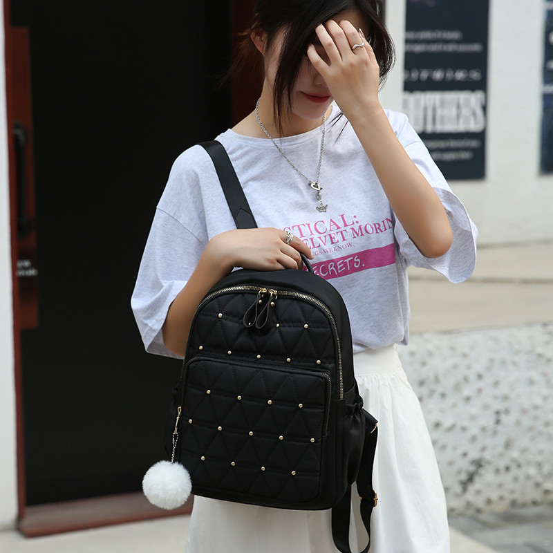 Fashion Rivet Designer Backpacks Γυναικείες πολυλειτουργικές αντικλεπτικές τσάντες ώμου Teen girls Μικρές σχολικές τσάντες Mochila 2023 Νέο