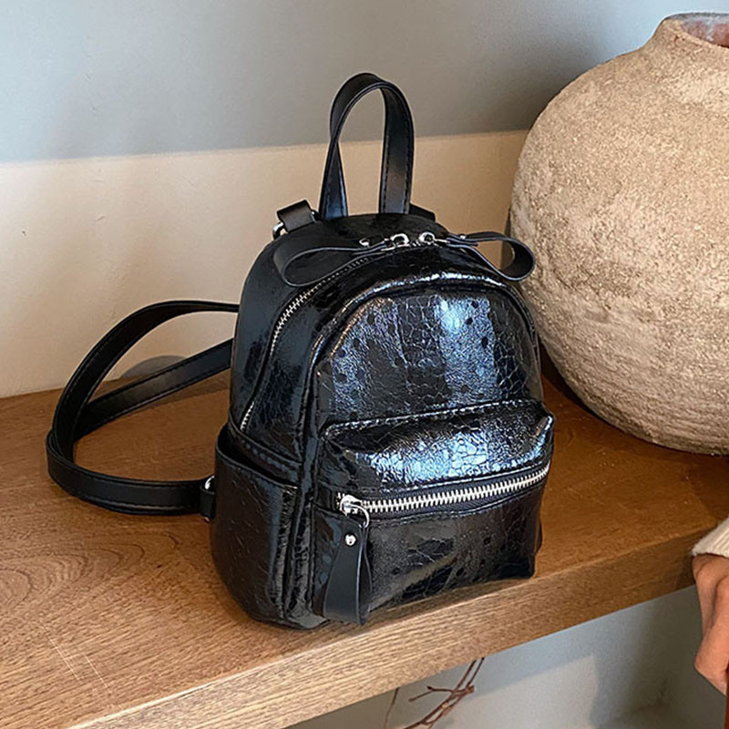 Luksuslik hõbedane seljakott naistele Kvaliteetne PU-nahast õlakott Väike naiste reisikäekott Must seljakott