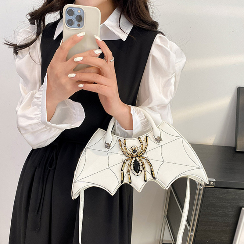 Πρωτοτυπία Δημιουργική τσάντα συμπλέκτη σε σχήμα νυχτερίδας για Halloween Party Spider Web Decor Τσάντα & πορτοφόλι Punk Designer Vintage Τσάντα ώμου με διαμάντια