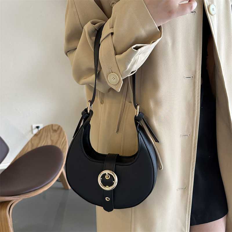 Moodsad naiste kaenlaalused kotid Luksuslik poolkuu kott, nahast PU rahakotid ja käekotid Disainer õlakott Väike käekott