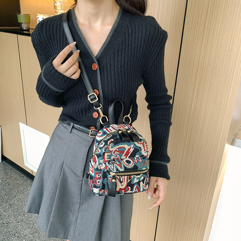 Alkalmi utazási hátizsák nőknek Nemzeti stílusú jacquard hímzéses kézitáska Vállas táska Divatos vászon iskolatáska