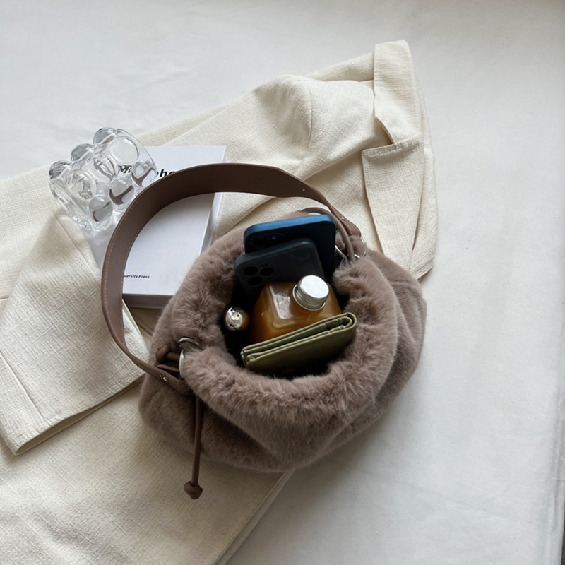 Geantă de pluș pentru femei, cu șnur, geantă versatilă de pluș moale, geantă pufoasă pentru întâlniri, pentru femei, de zi cu zi, de iarnă