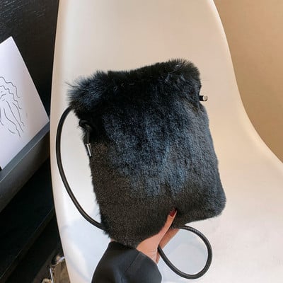 Pehme kandekott naistele kohev käekott Rahakott Kunstkarusnahast udune Crossbody kott Talvine karvane õlakott Vabaaja naiste telefonikott Uus