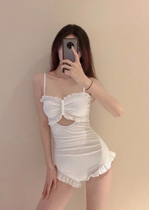 2023. aasta Korea stiilis naiste ühes tükis ujumistrikoo Konservatiivne kõhtu katmine, polsterdatud seljata ujumisriided suvepuhkuse rannarõivad