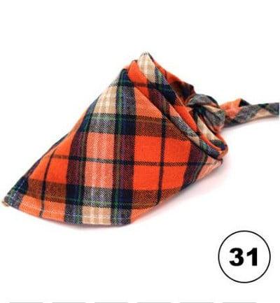 Lemmikloomade bandaanid Klassikaline ruuduline väike koer Kassi pudipõlled Puuvillane sall Kolmnurkne side kassidele Kutsikapea sall Kaelaräti tarvikud