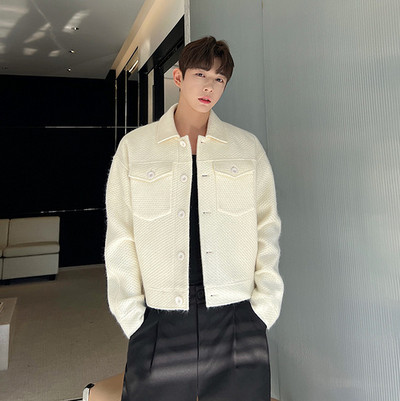 Ανδρικά πλεκτά μπουφάν με μακρυμάνικο κουμπιά μονόχρωμα κοντά παλτό Ανδρικά ρούχα 2023 Κορεατικά παχύρρευστα εξωτερικά ενδύματα